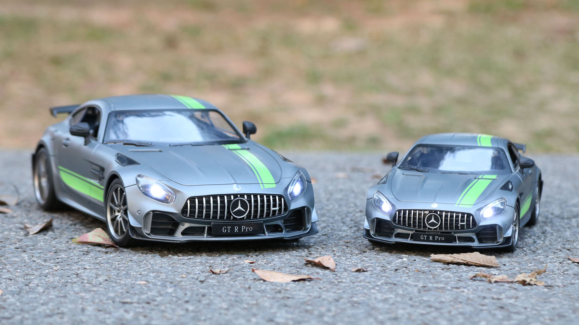 Amazon.com: MIEBELY 1/12 Licensed Mercedes AMG GT R Pro RC Car Toy